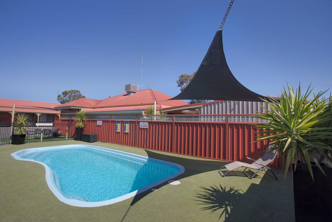 Horsham Country City Motor Inn エクステリア 写真